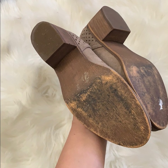 Leather Tan Ankle Booties - Picture 8 of 9